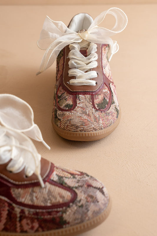 Tapestry Lace Up Sneakers - Mauve