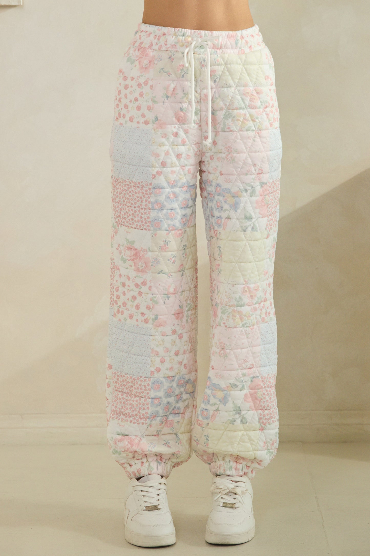 Floral Textured Lounge Pants - Pastel