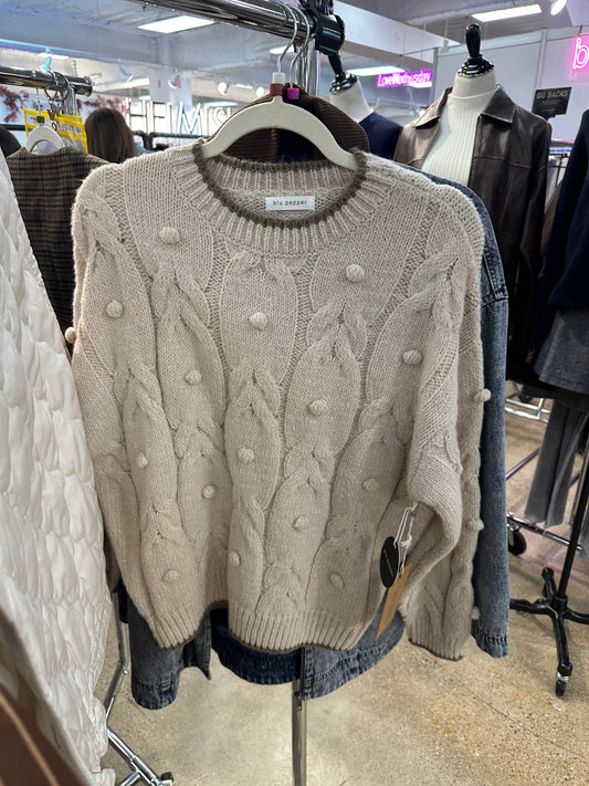 Cable Knit Sweater with olive Trim - Oatmeal